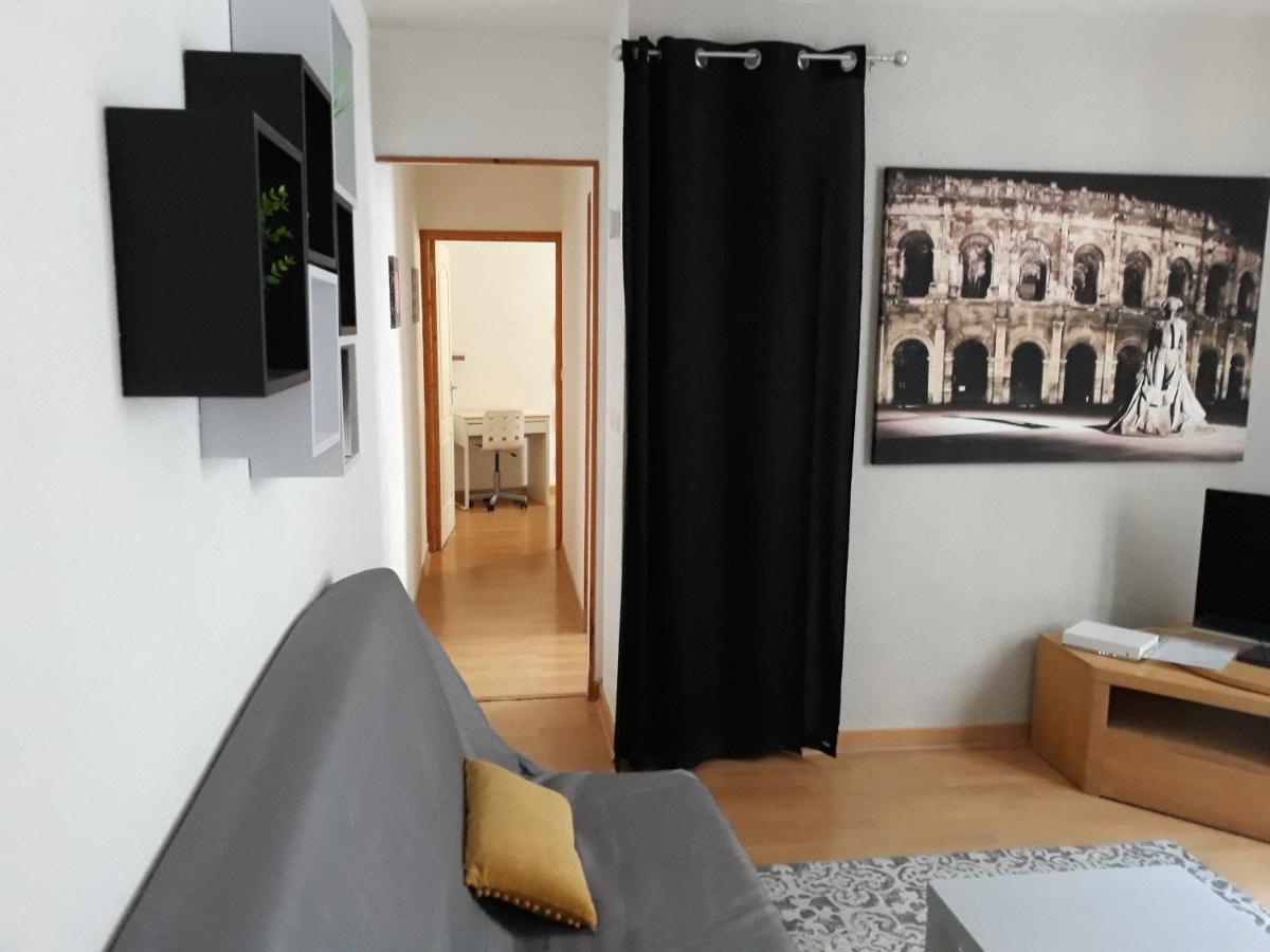 5 Minutes Des Arenes, Parking Gratuit, 6 Couchages Nimes Exterior photo