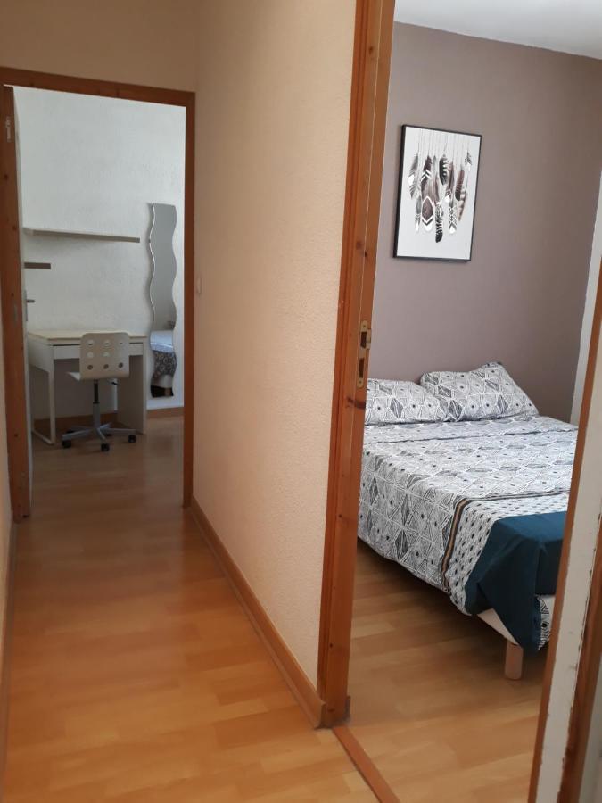 5 Minutes Des Arenes, Parking Gratuit, 6 Couchages Nimes Exterior photo